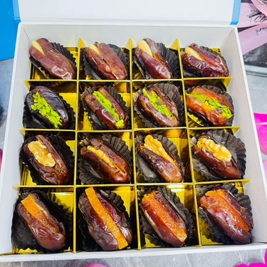 Premium Mix Majdoul & Khedri Assorted Dates – 16 pcs Box